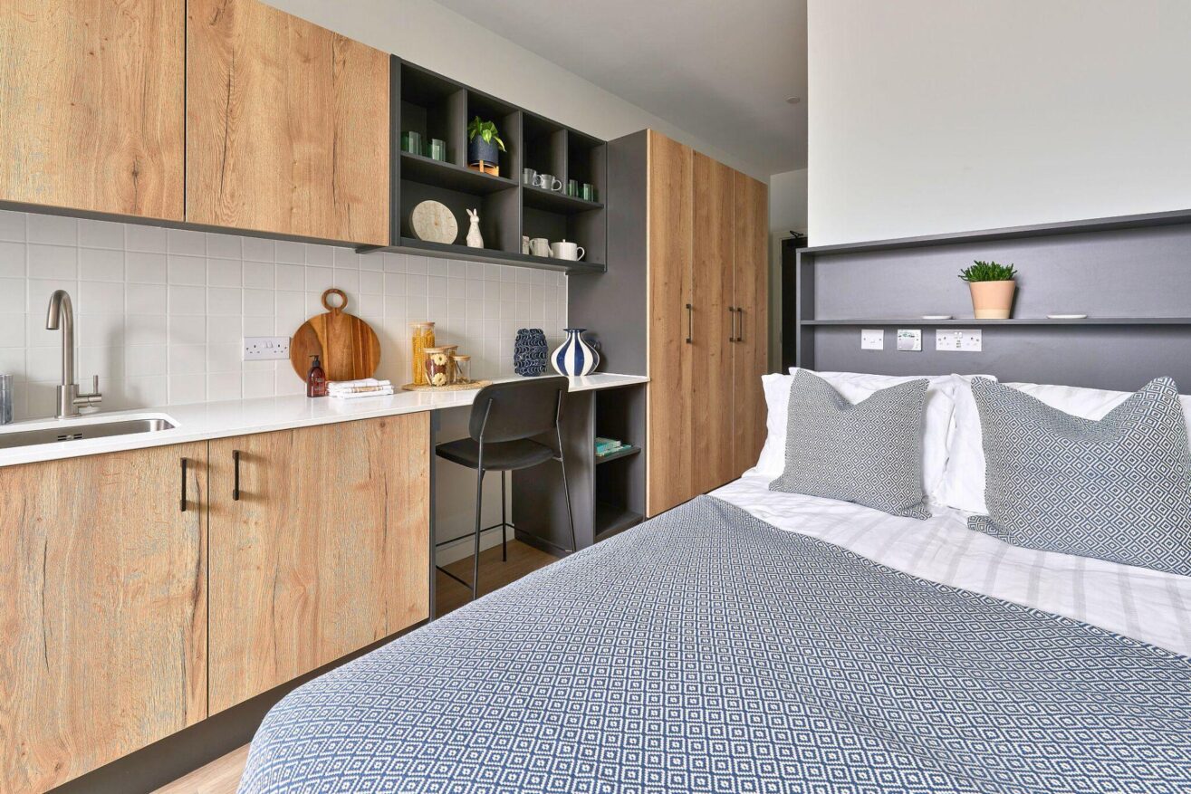 Studio options for corporates at Guildford Plaza Studio options for corporates at Guildford Plaza