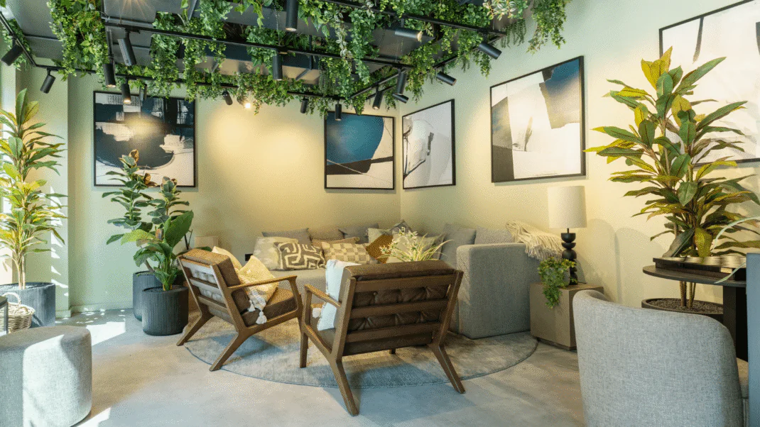 Guildford Plaza Garden Room